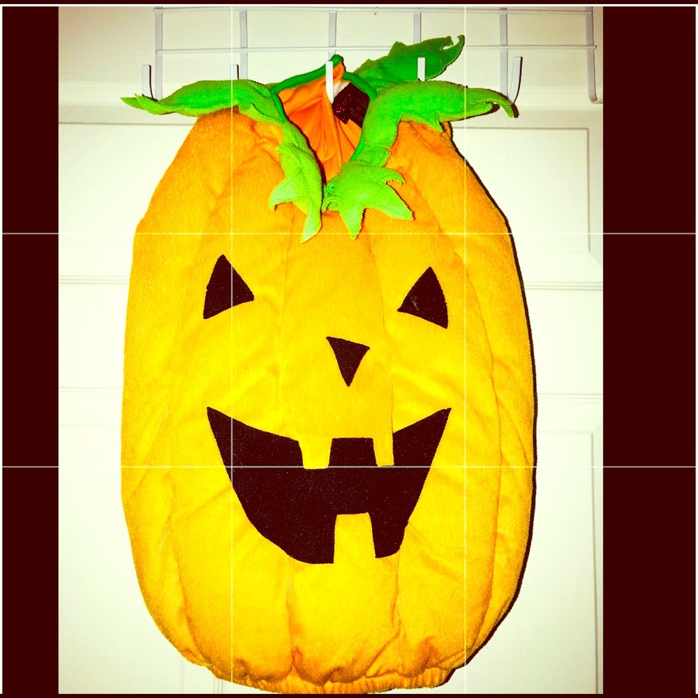 🎃 Kid’s Pumpkin Plush Halloween Costume, Size 4 T